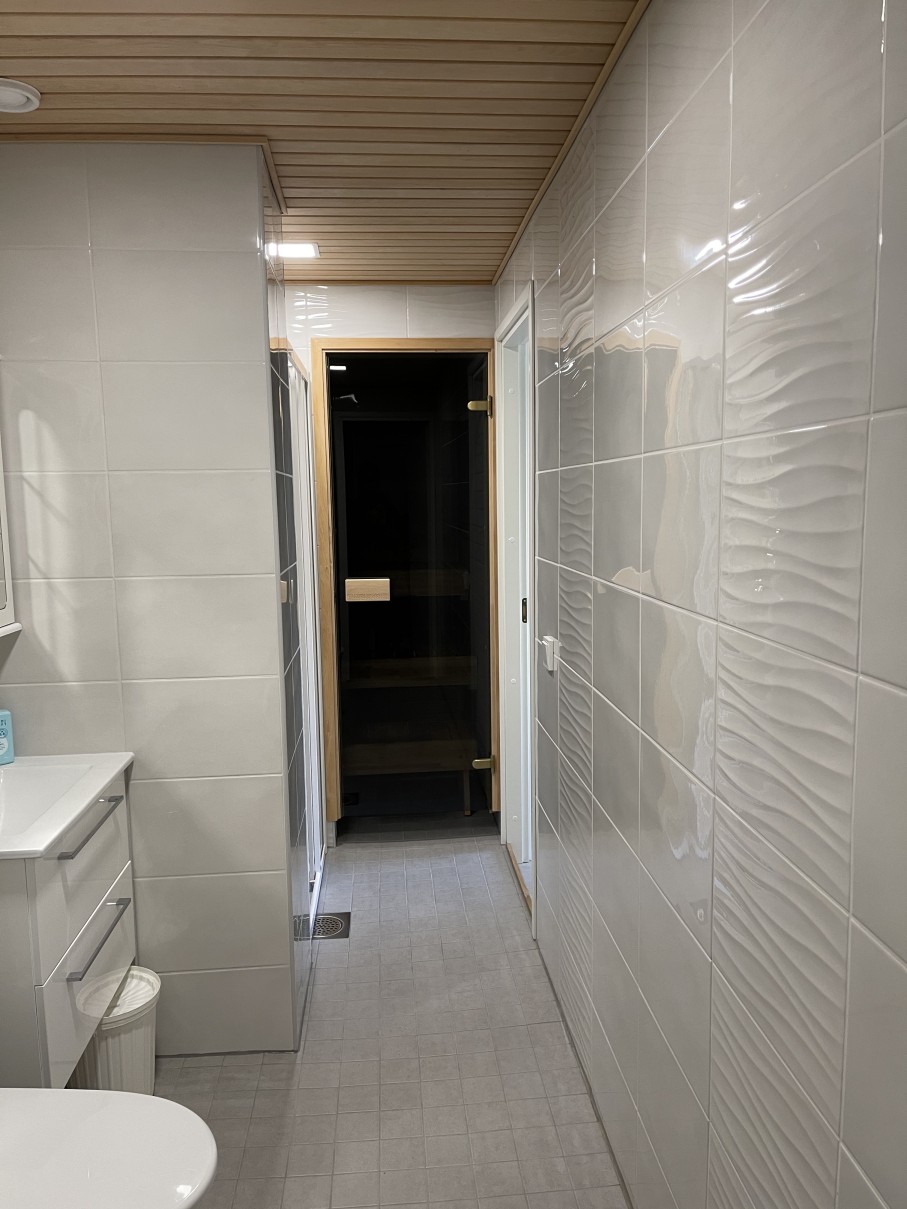 Kylpyhuone- ja saunaremontti